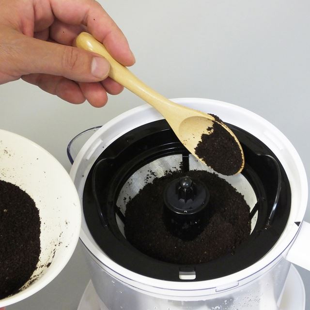 20分でコールドブリューコーヒーを楽しめる 「電動水出しコーヒーメーカー」 - 価格.com