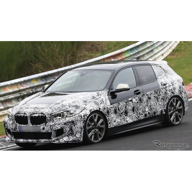 Bmw 1シリーズ 最強のffホットハッチ M135i のマスクが完全露出 価格 Com