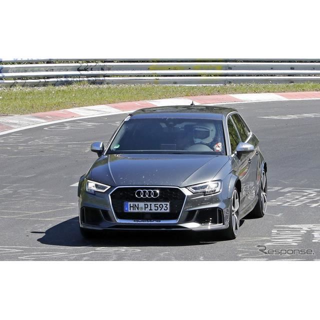 AEfB RS3 XN[vʐ^