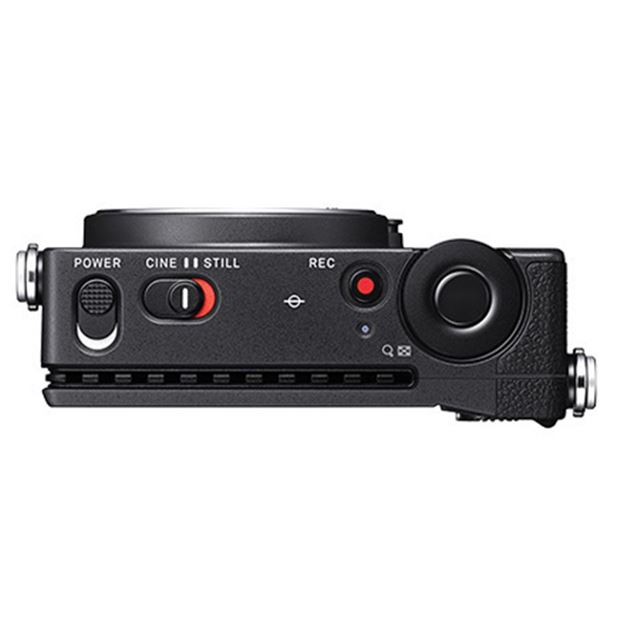シグマ、小型フルサイズミラーレスカメラ「SIGMA fp」を発表 - 価格.com