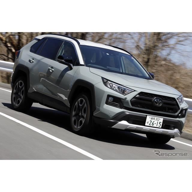 トヨタ吉田副社長 2年間で18モデルを投入 第1弾は9月に カローラ セダン ワゴン 価格 Com