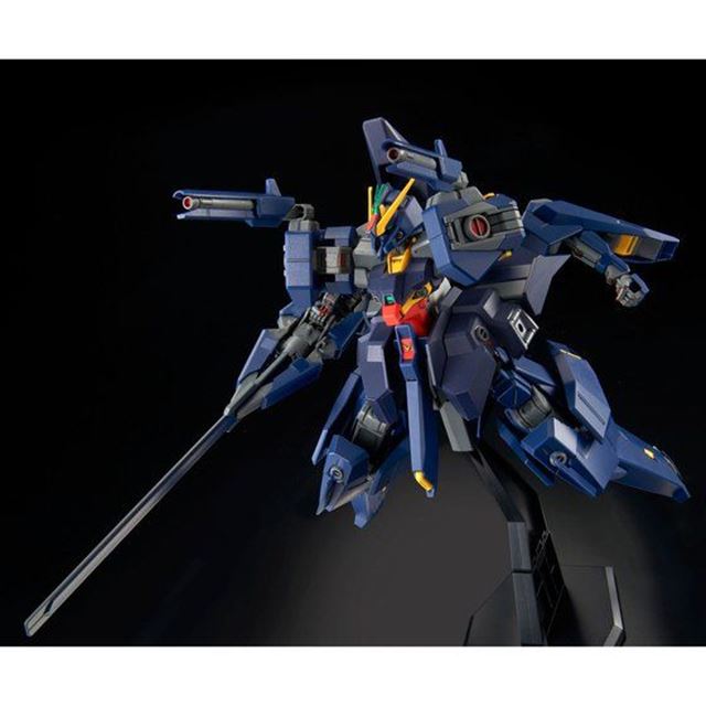 バンダイ、実戦配備カラーの「HG 1/144 ガンダムTR-6