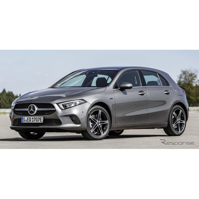 メルセデスベンツ Aクラス 新型に新世代phv 燃費は71 4km リットル 価格 Com