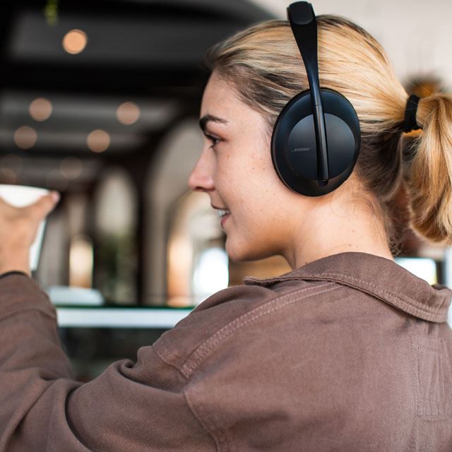 BOSE、新Bluetoothヘッドホン「BOSE NOISE CANCELLING HEADPHONES 700