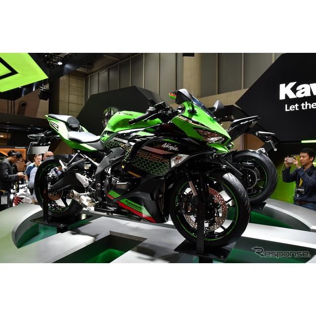 ついに出た 4発ニーゴー カワサキ Ninja Zx 25r 気になる値段は 価格 Com