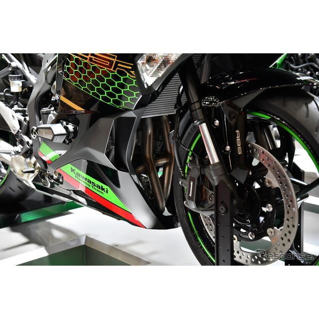 ついに出た 4発ニーゴー カワサキ Ninja Zx 25r 気になる値段は 価格 Com