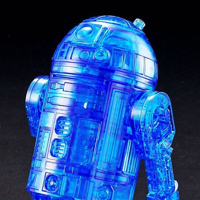 クリアブルーの成形色で再現 ホログラム投影された R2 D2 のプラモ発売 価格 Com