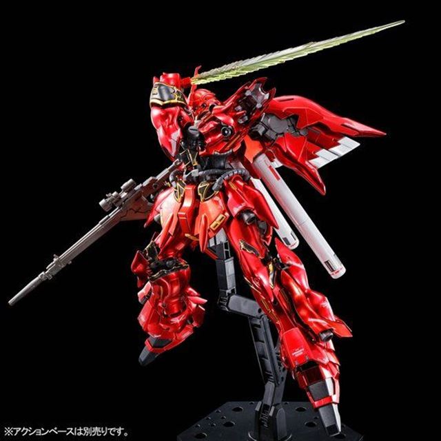 バンダイ、半艶消しメッキを施した「シナンジュ」RGガンプラ発売