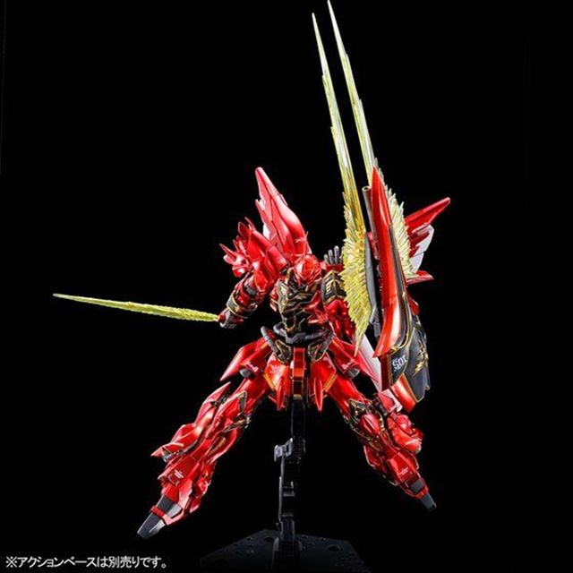 バンダイ、半艶消しメッキを施した「シナンジュ」RGガンプラ発売