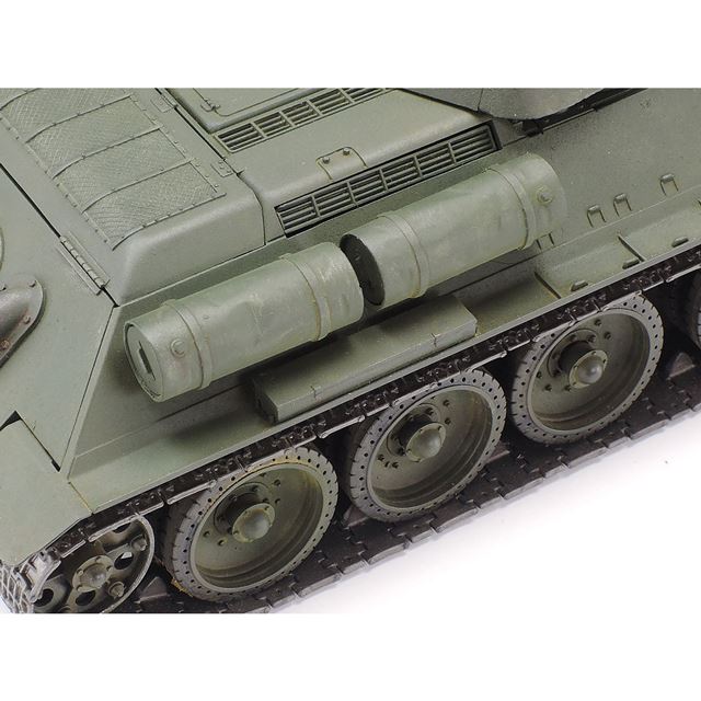 1974年発売の「1/35 ソビエト戦車 T34/76 1942年型」復刻、鋳鋼製