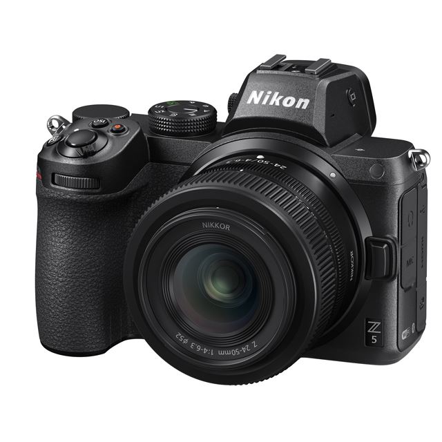 ニコン、SDダブルスロット装備のフルサイズミラーレスカメラ「Z 5