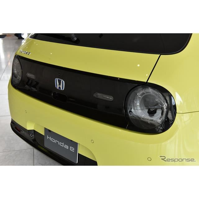 ホンダe 無駄な機能は排するが必要な機能は惜しまない 開発責任者が語る設計思想 価格 Com