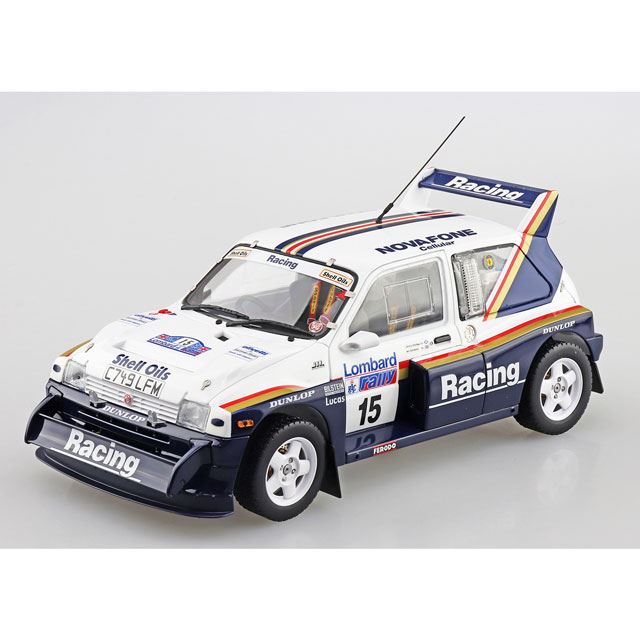 AOSHIMA、完全新規金型を採用した「MG METRO 6R4」1/24模型 - 価格.com