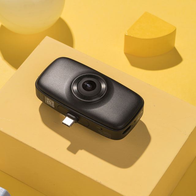 4K360度配信対応、Vlog撮影向けスマホアクセサリー「QooCam Fun