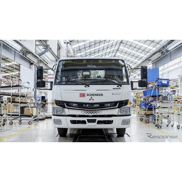 三菱ふそう 欧州物流大手へ電気小型トラック Eキャンター 36台を納車 価格 Com