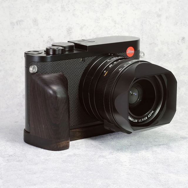 焦点工房、「カメラウッドグリップ」ライカM/Q用2種とFUJIFILM GFX 50R用を発売 - 価格.com