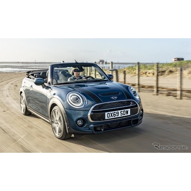 Miniコンバーチブル ブルーカラーの限定車発売 深い海や海辺の空を想起 価格 Com