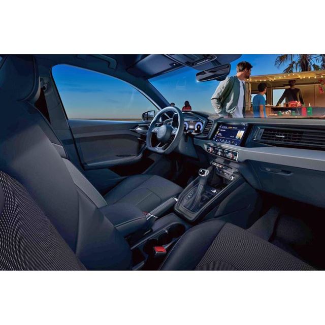 SUVルックが特徴の「アウディA1シティーカーバー リミテッドエディション」発売