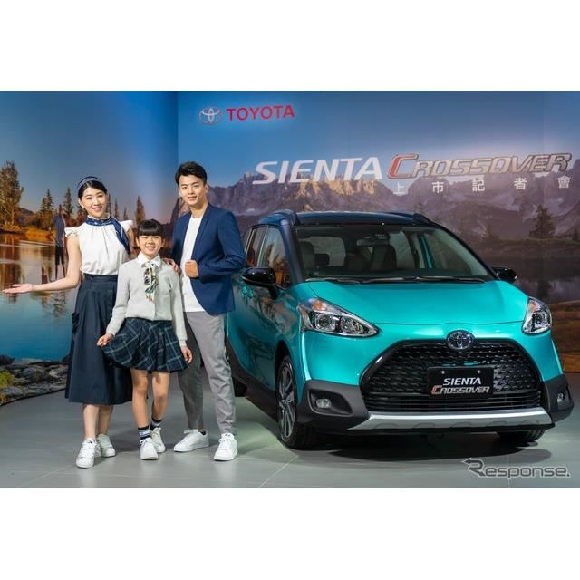トヨタ シエンタ に クロスオーバー 最低地上高はmmプラス 価格 Com