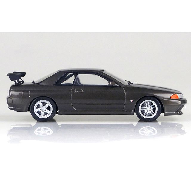 AOSHIMA、「頭文字D」北条凛の「R32 スカイラインGTR」を再現 AOSHIMA、「頭文字D」北条凛の「R32 スカイラインGTR」を再現