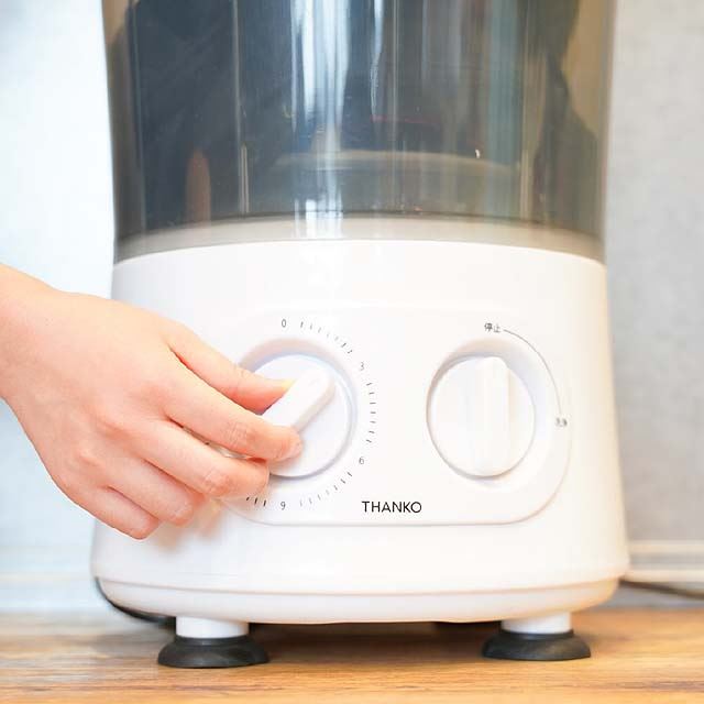 サンコー、お湯が使えるコンパクト洗濯機「バケツランドリー」 - 価格.com