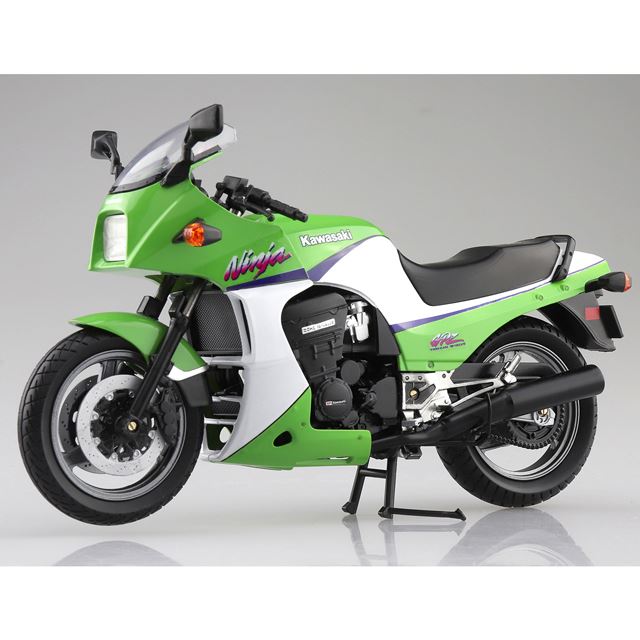 Aoshima 全長180mmの Kawasaki Gpz900r 3色を5月発売 価格 Com