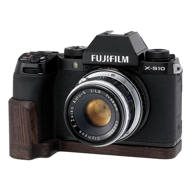 焦点工房、「FUJIFILM X-S10」用などカメラウッドグリップ2種を発売