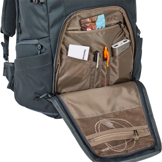 THULE、3Way仕様になった「Thule Covert DSLR Backpack」新モデルが2