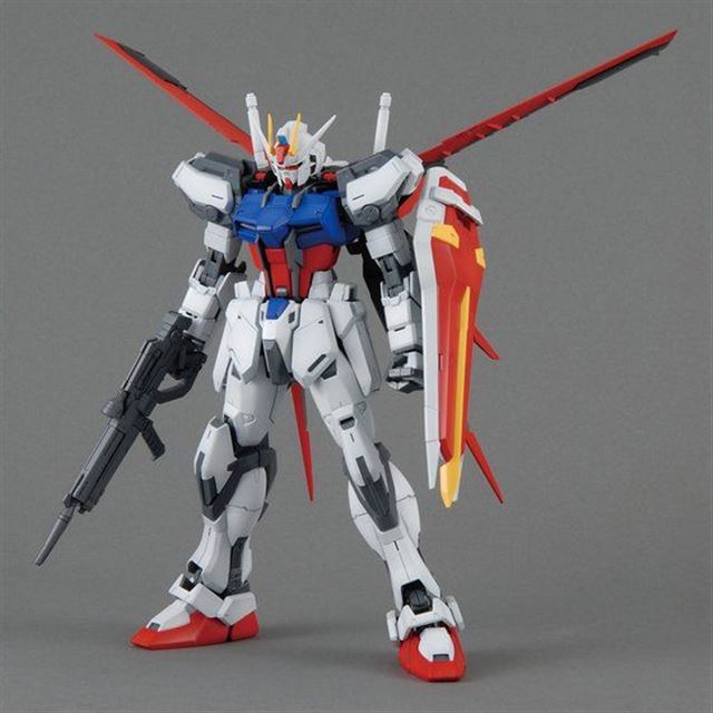 MGガンプラ「エールストライクガンダム Ver.RM」など2点がオンラインで 