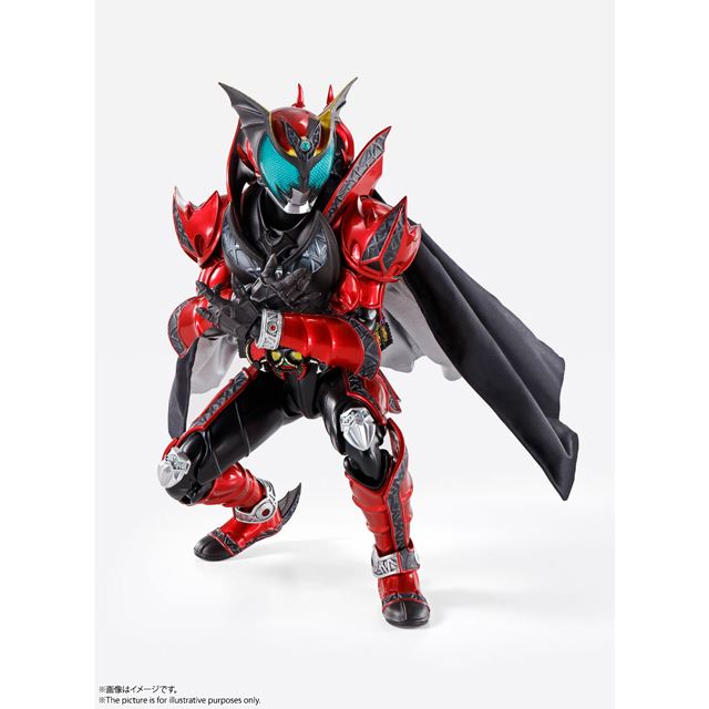 バンダイ、メタリックレッドの真骨彫製法「仮面ライダーダークキバ」を本日8/28発売 - 価格.com