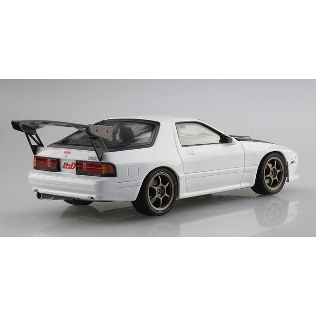 頭文字d 高橋涼介 Fc3s Rx 7 第41巻 箱根対決仕の簡単組み立て1 24プラモ 価格 Com