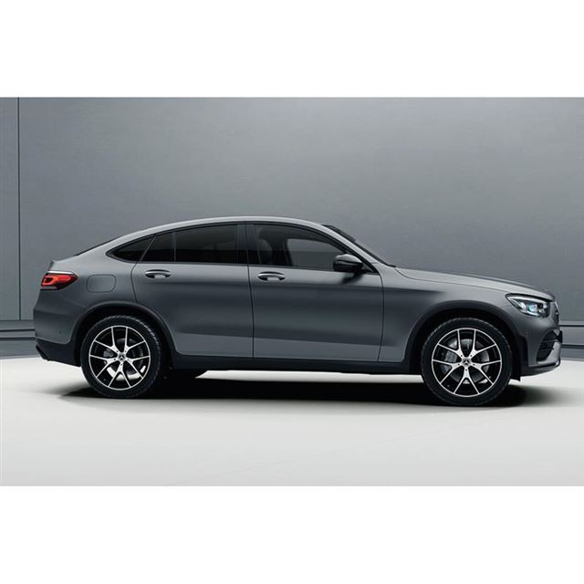 メルセデス ベンツglcクーペ にマットグレーの限定車登場 価格 Com