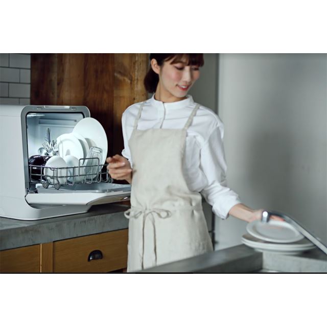 シロカ、食器洗い乾燥機に「UV除菌」モデルと「オートオープン」モデル