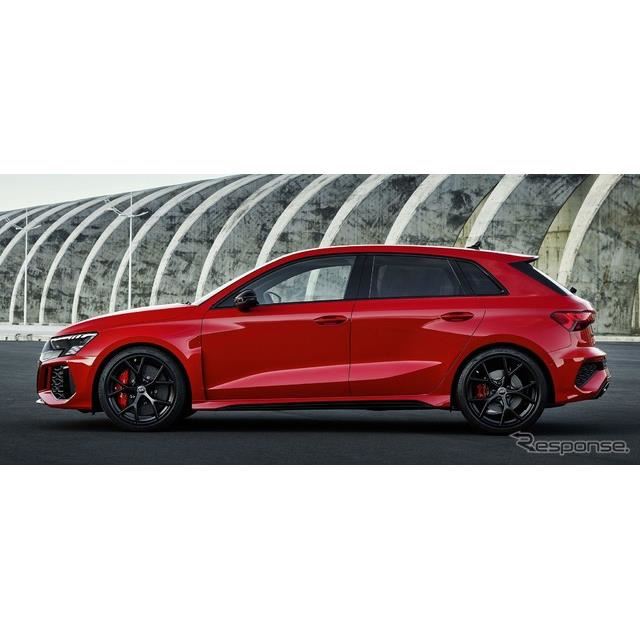 AEfB RS3 X|[cobN V^