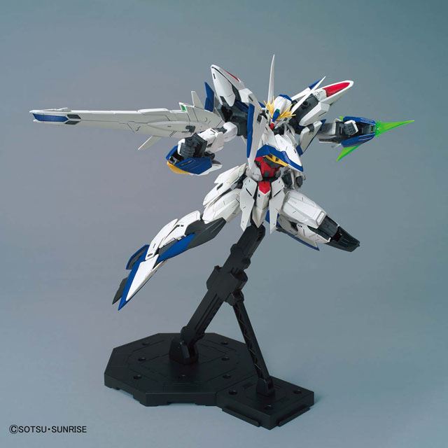 バンダイ 変形機構 対応のガンプラ Mg 1 100 エクリプスガンダム を本日8 21発売 価格 Com