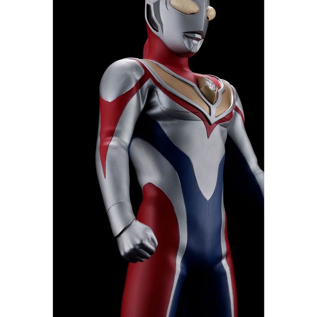 海洋堂、「ウルトラマンダイナ」が木下隆志氏の造形でCharacter Classicsに登場 - 価格.com