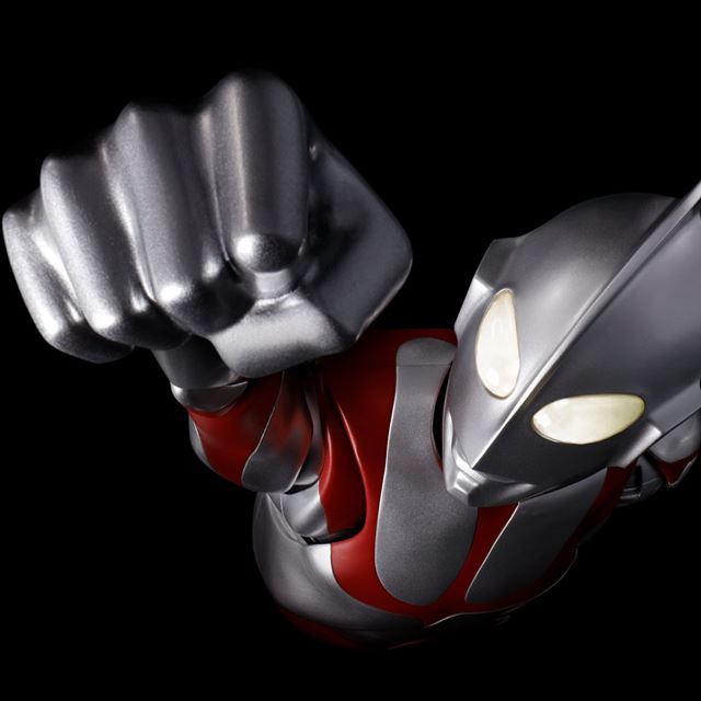 ウルトラマン★生誕55周年★４０ｃｍの巨大フィギュアライト＆サウンドギミック搭載