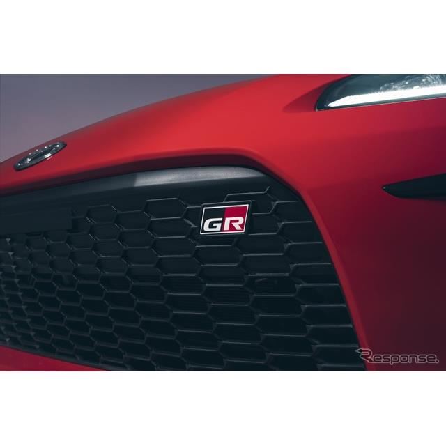 g^ GR 86ičdlj