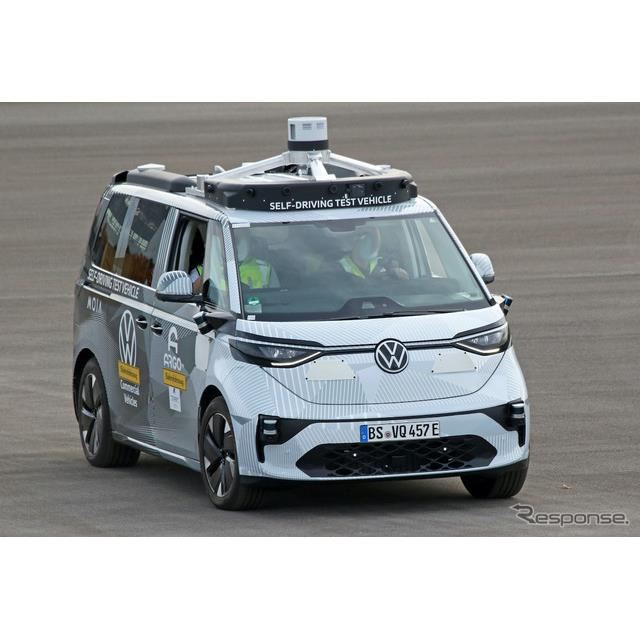 復活のワーゲンバス Id Buzz 乗用車バージョンを初スクープ 内装も激写 価格 Com