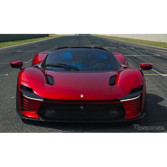 フェラーリ史上最強の840馬力 デイトナsp3 発表 最高速は340km H以上 価格 Com