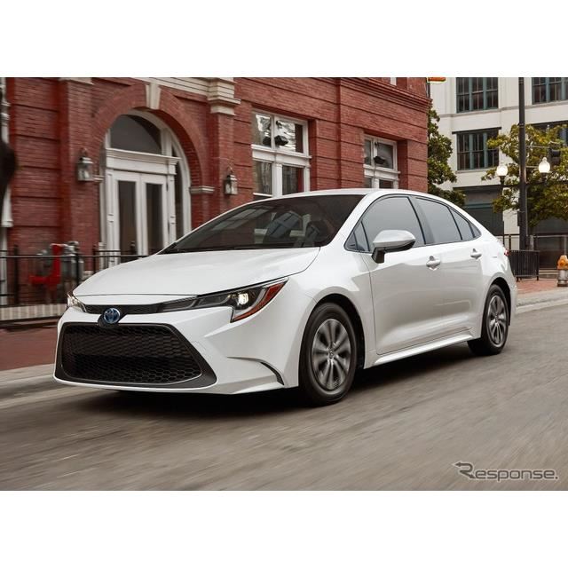 トヨタ カローラ ハイブリッド 燃費は歴代最高 22年型を米国発表 価格 Com