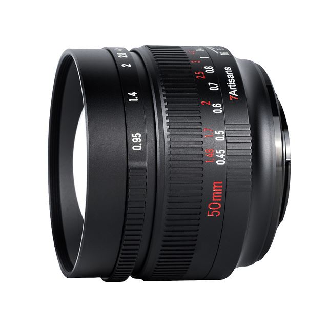 七工匠、APS-Cミラーレス用の超大口径標準レンズ「7Artisans 50mm F0