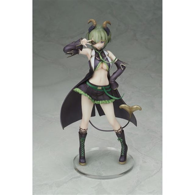 アンニュイな表情、魅惑的な衣装とボディ」ボクっ娘悪魔・堰代ミコが1 