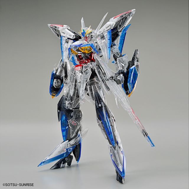 クリアカラーの限定ガンプラ「MG 1/100 エクリプスガンダム」が4/29 