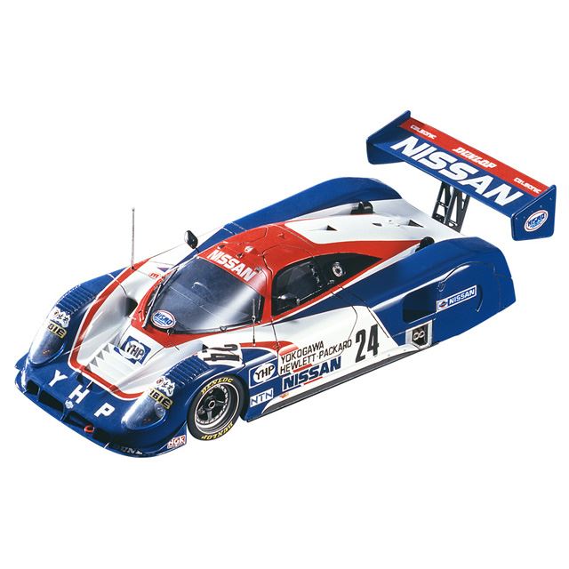 ニッサン R89C」1/24スーパーディテールモデル、エンジンをメタル部品 