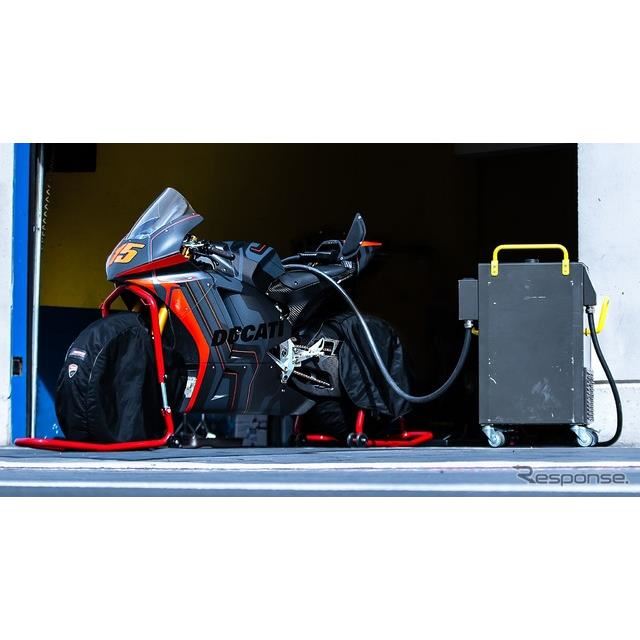 hDJeB̓doCNuFIM Enel MotoE[hJbvvQvg^Cv