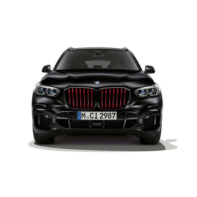 BMW M社設立50周年を記念する特別な「BMW X5／X6」限定発売 - 価格.com