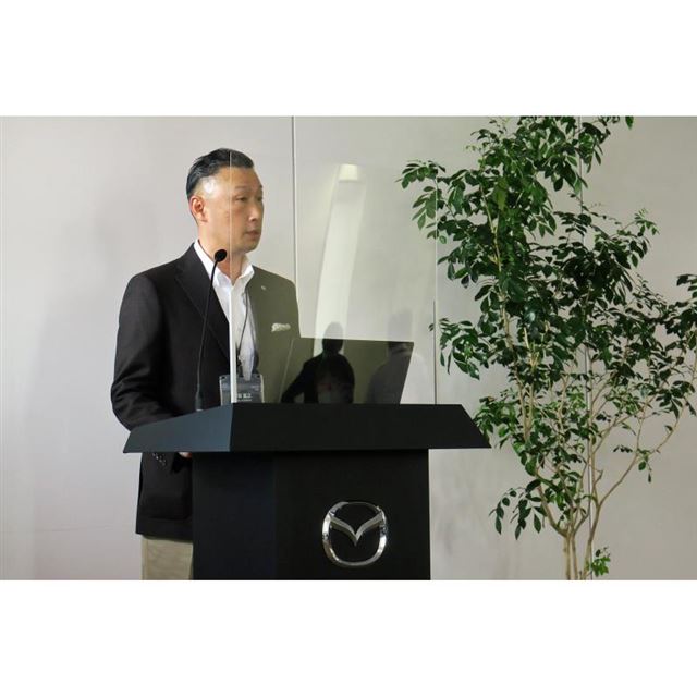 「CX-60」の開発を主導したマツダの和田宜之氏。同車について「みずから運転する楽しさを追求し...