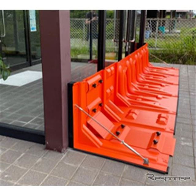 ゲリラ豪雨等による浸水を防ぐ簡易型止水板 Flood Guard F