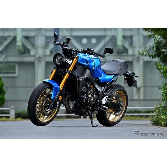 }n XSR900